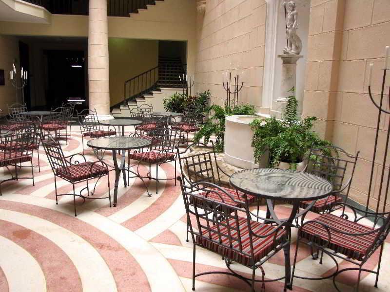 Palacio Marques De San Felipe Y Santiago De Bejucal Hotel Havana Exterior photo